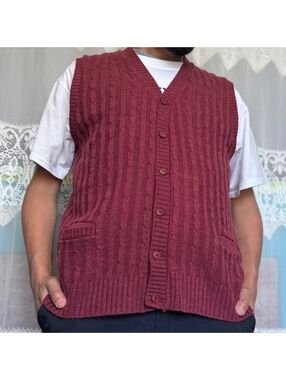 Vintage St. Michael Men’s Cable Knit Button Front Sweater Vest Burgundy Size L
